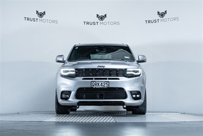 2020 Jeep Grand Cherokee - Thumbnail