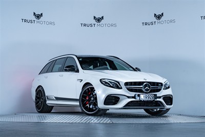 2017 Mercedes-Benz E 63 - Thumbnail