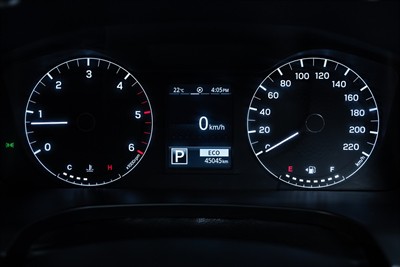 2022 Ssangyong Rexton - Thumbnail
