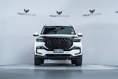 2022 Ssangyong Rexton - Thumbnail