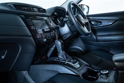 2021 Nissan X-Trail - Thumbnail