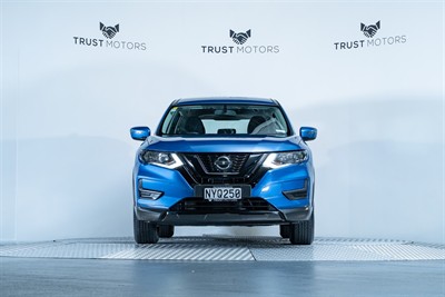 2021 Nissan X-Trail - Thumbnail
