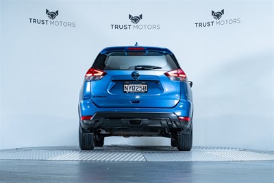 2021 Nissan X-Trail - Thumbnail