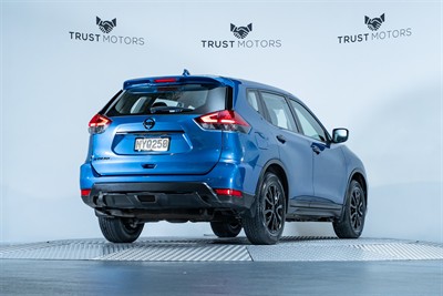2021 Nissan X-Trail - Thumbnail