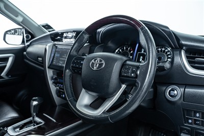 2017 Toyota Fortuner - Thumbnail