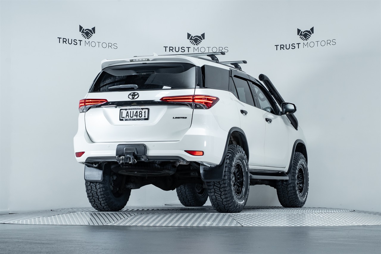 2017 Toyota Fortuner