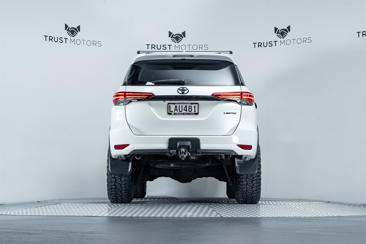 2017 Toyota Fortuner