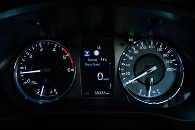 2021 Toyota Hilux - Thumbnail