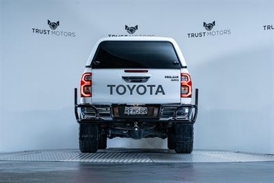2021 Toyota Hilux - Thumbnail