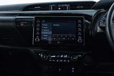 2021 Toyota Hilux - Thumbnail