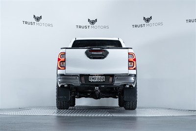 2021 Toyota Hilux - Thumbnail
