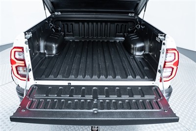 2021 Toyota Hilux - Thumbnail