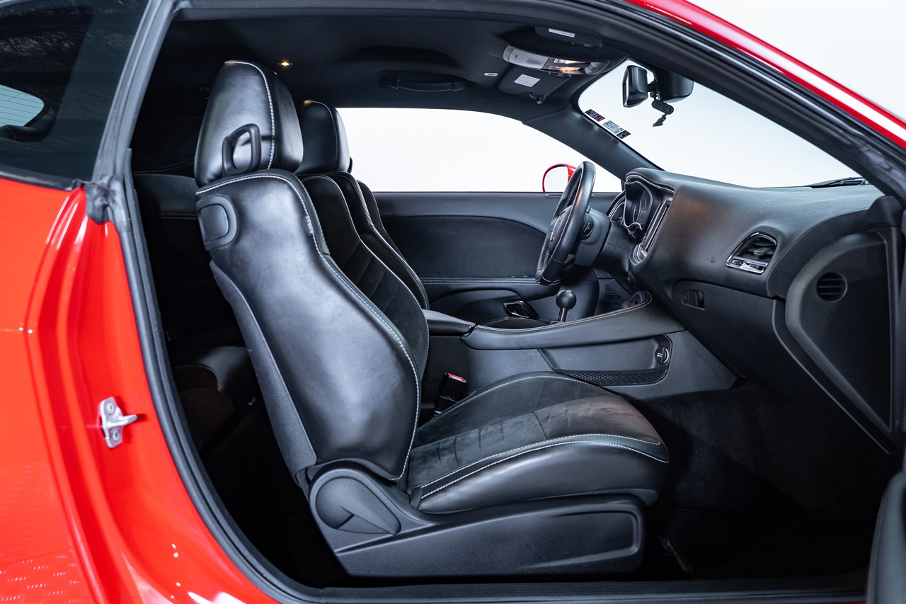 2017 Dodge Challenger