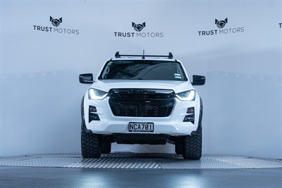 2020 Isuzu D-Max - Thumbnail