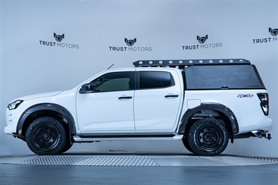 2020 Isuzu D-Max - Thumbnail