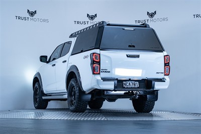 2020 Isuzu D-Max - Thumbnail