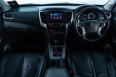 2020 Mitsubishi Triton - Thumbnail
