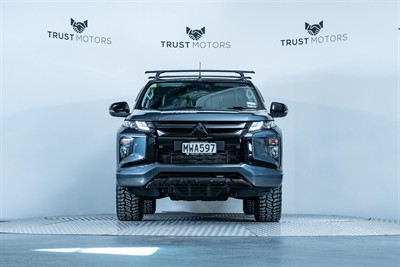 2020 Mitsubishi Triton - Thumbnail