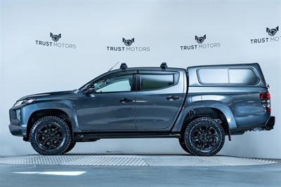 2020 Mitsubishi Triton - Thumbnail