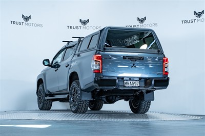 2020 Mitsubishi Triton - Thumbnail