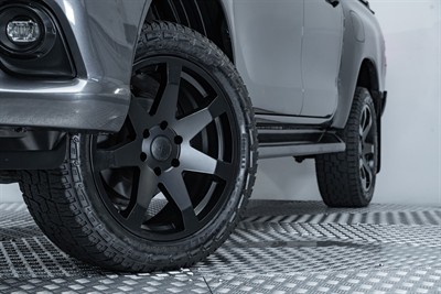 2018 Toyota Hilux - Thumbnail