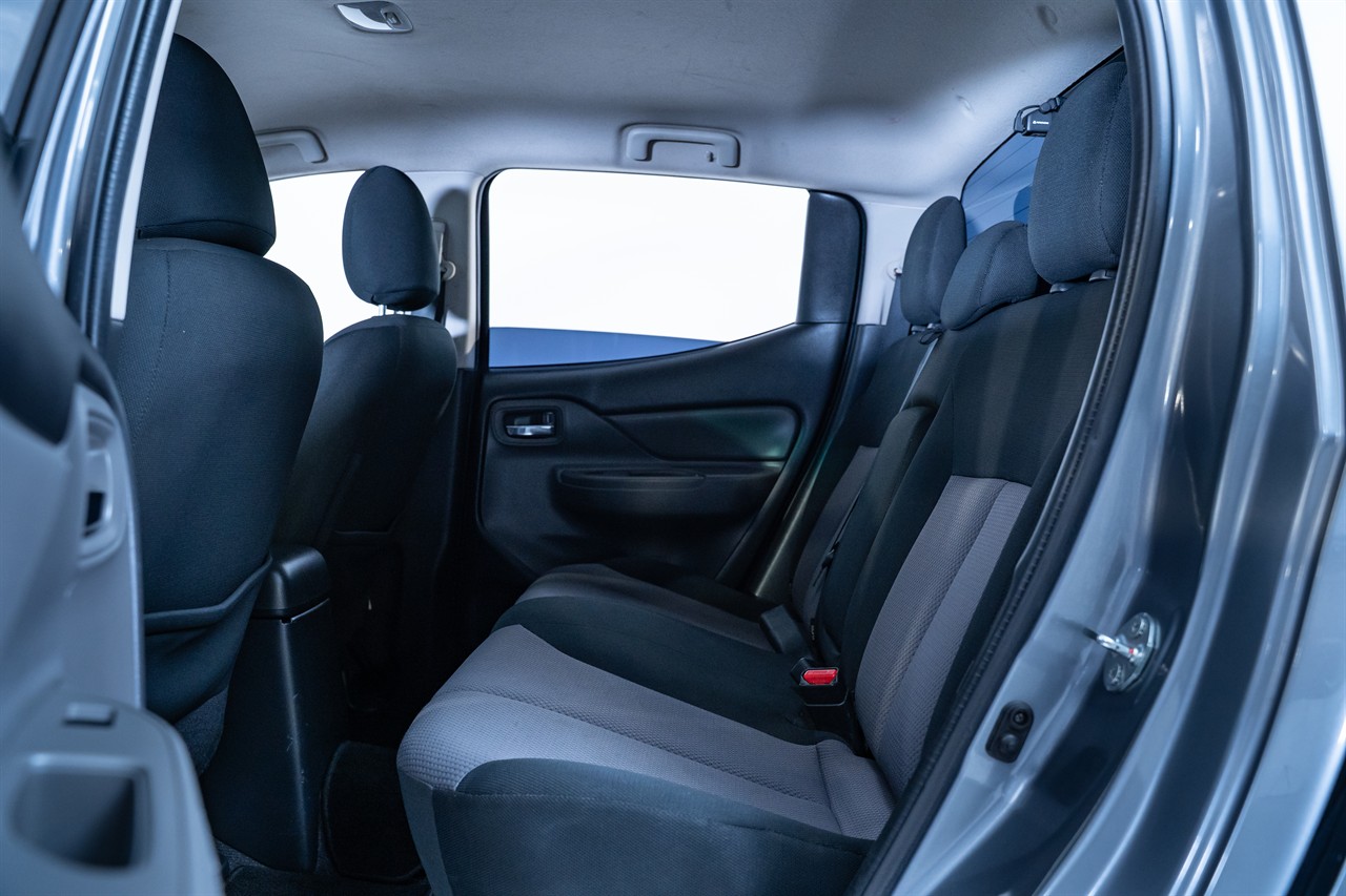 2017 Mitsubishi Triton