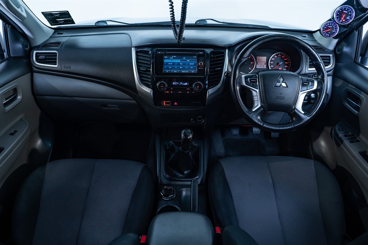 2017 Mitsubishi Triton