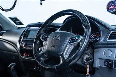 2017 Mitsubishi Triton - Thumbnail