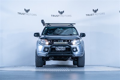 2017 Mitsubishi Triton - Thumbnail