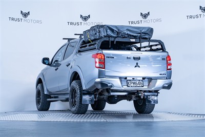 2017 Mitsubishi Triton - Thumbnail