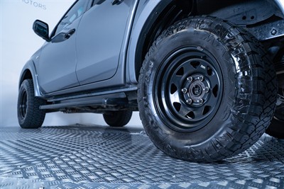 2017 Mitsubishi Triton - Thumbnail