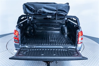 2017 Mitsubishi Triton - Thumbnail