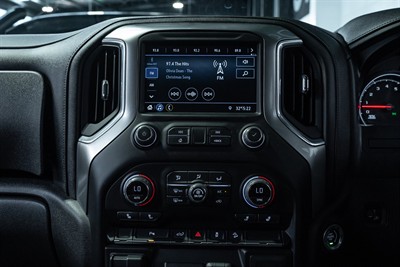 2021 Chevrolet Silverado - Thumbnail