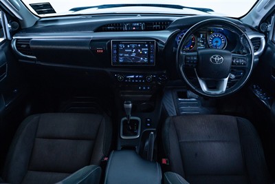 2018 Toyota Hilux - Thumbnail