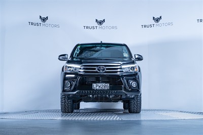 2018 Toyota Hilux - Thumbnail