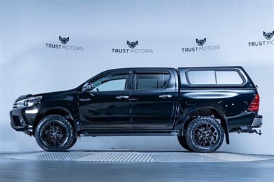 2018 Toyota Hilux - Thumbnail