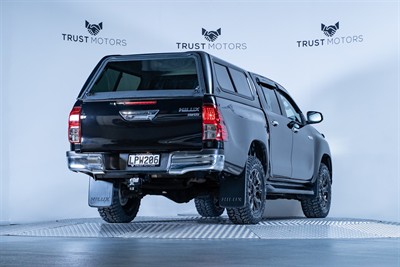2018 Toyota Hilux - Thumbnail