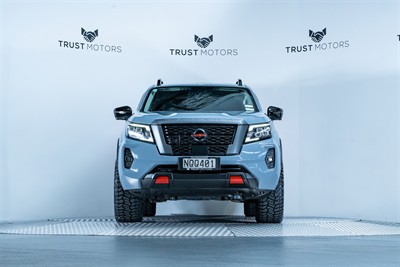 2021 Nissan Navara - Thumbnail