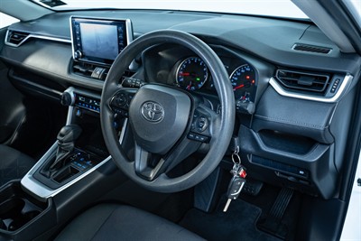 2019 Toyota Rav4 - Thumbnail