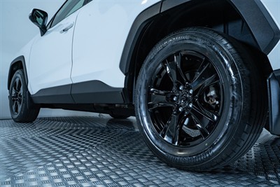 2019 Toyota Rav4 - Thumbnail