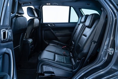 2019 Ford Everest - Thumbnail