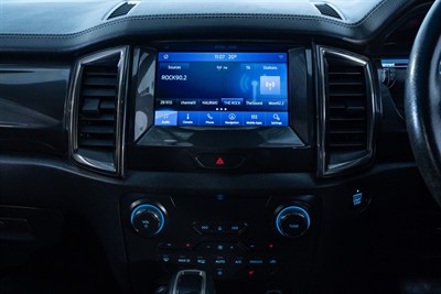 2019 Ford Everest - Thumbnail