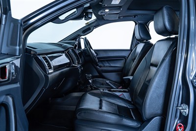 2019 Ford Everest - Thumbnail