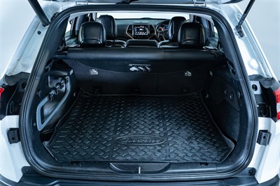 2016 Jeep Cherokee - Thumbnail