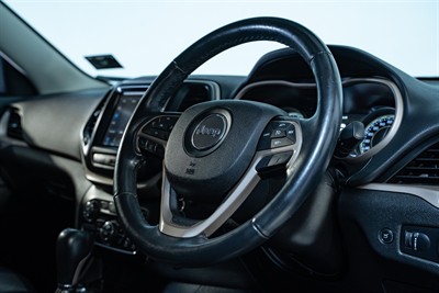 2016 Jeep Cherokee - Thumbnail