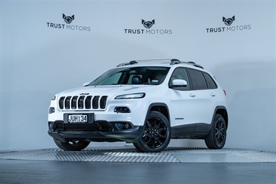 2016 Jeep Cherokee - Thumbnail
