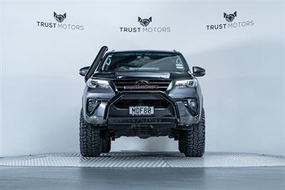 2019 Toyota Fortuner - Thumbnail