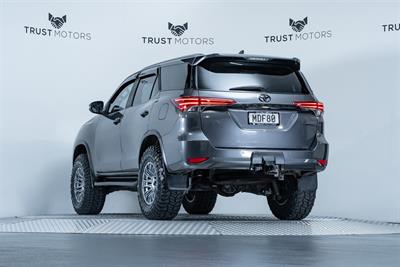 2019 Toyota Fortuner - Thumbnail