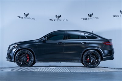 2016 Mercedes-Benz GLE 63 S - Thumbnail