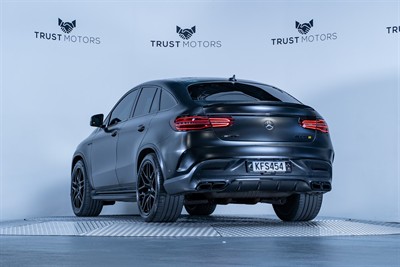 2016 Mercedes-Benz GLE 63 S - Thumbnail